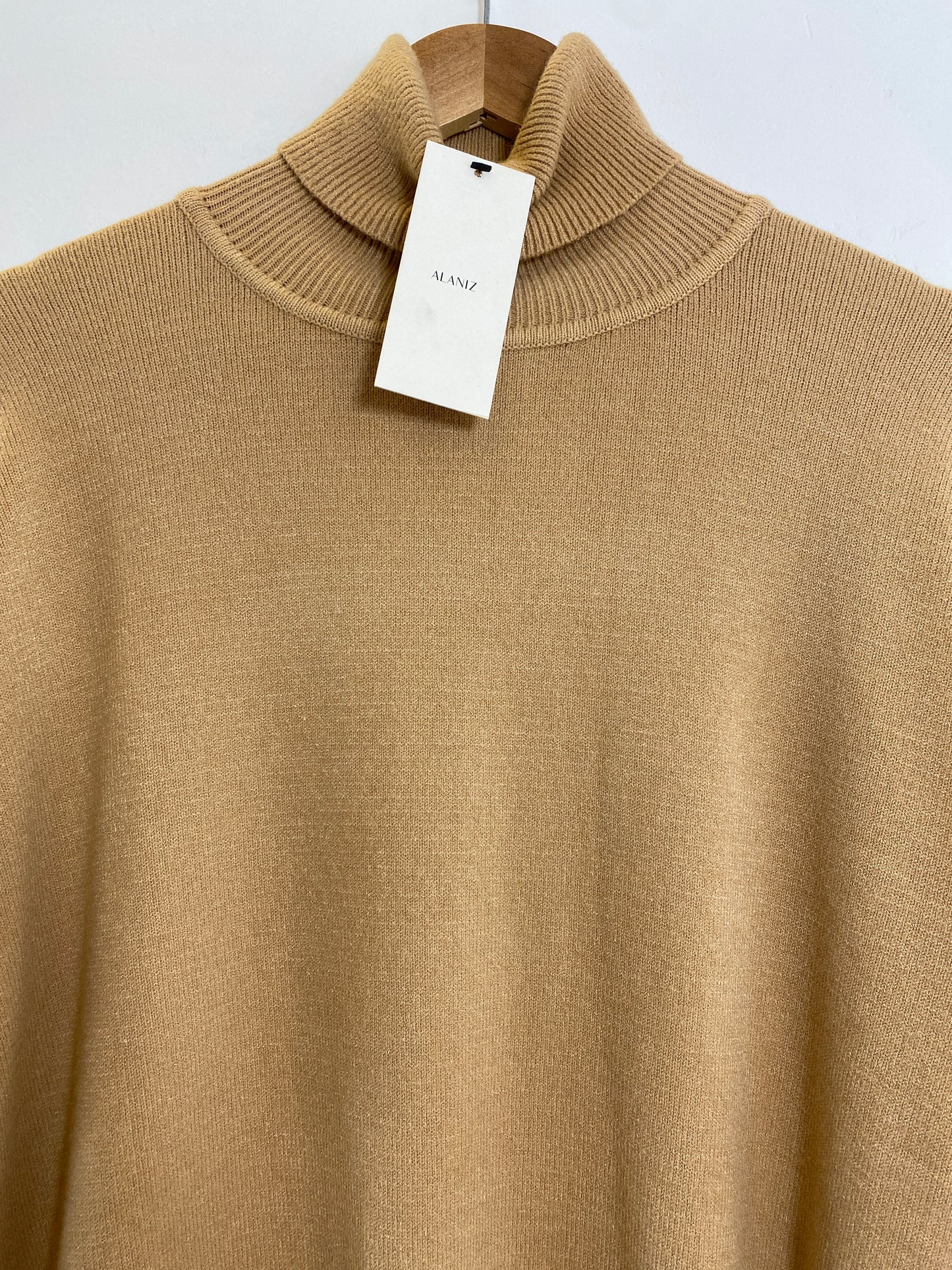 Sweater Alaniz Cuello Tortuga