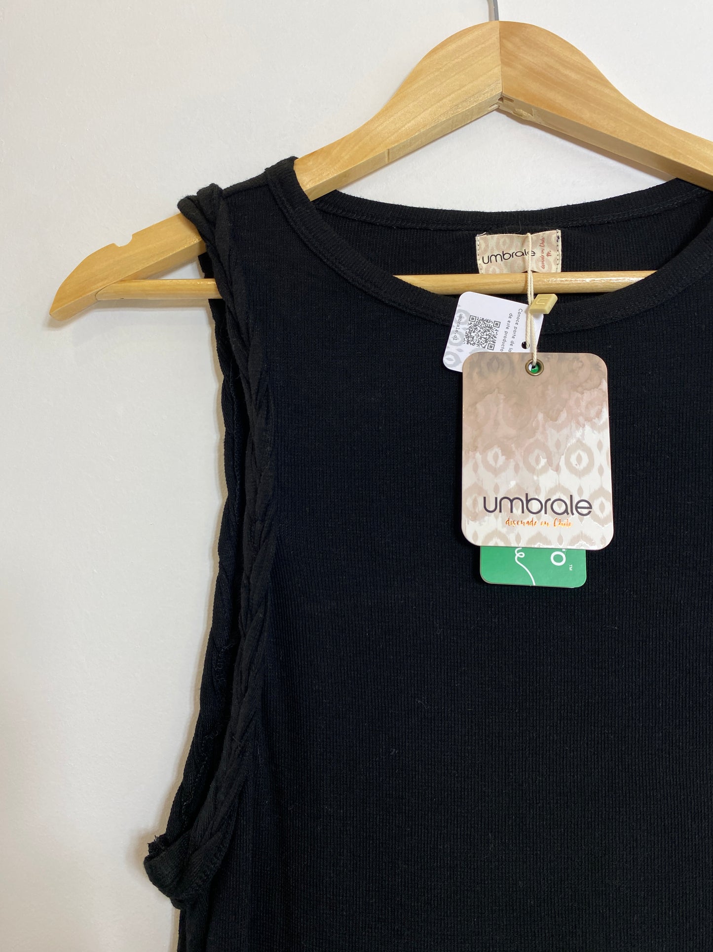 Polera Sin Mangas Umbrale