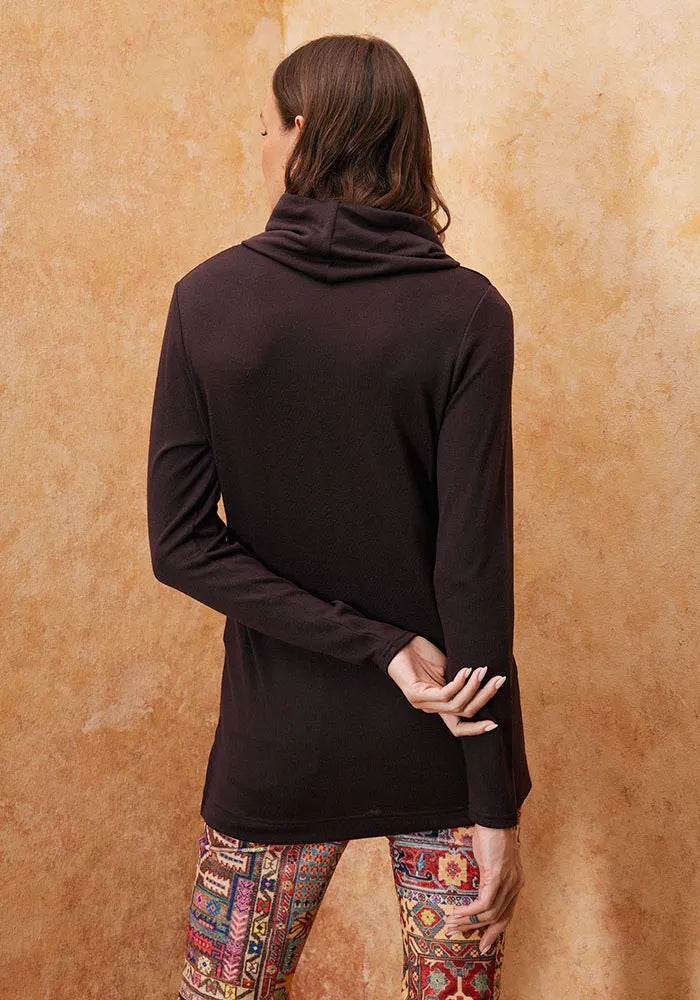 Polera Básica Negra Umbrale