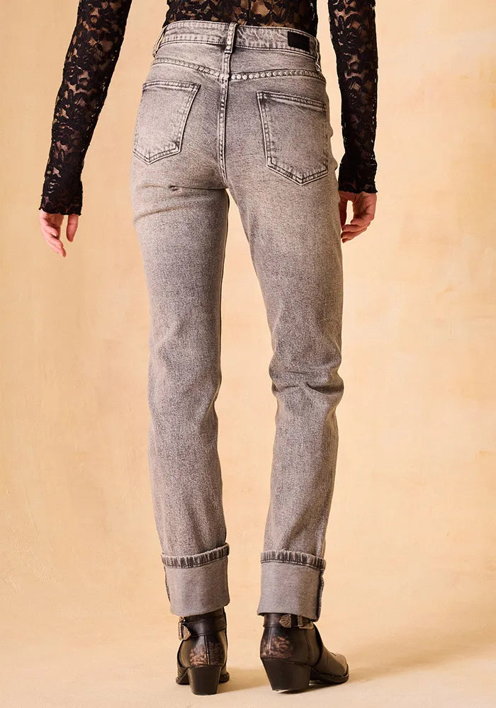 Pantalón Tachas Umbrale