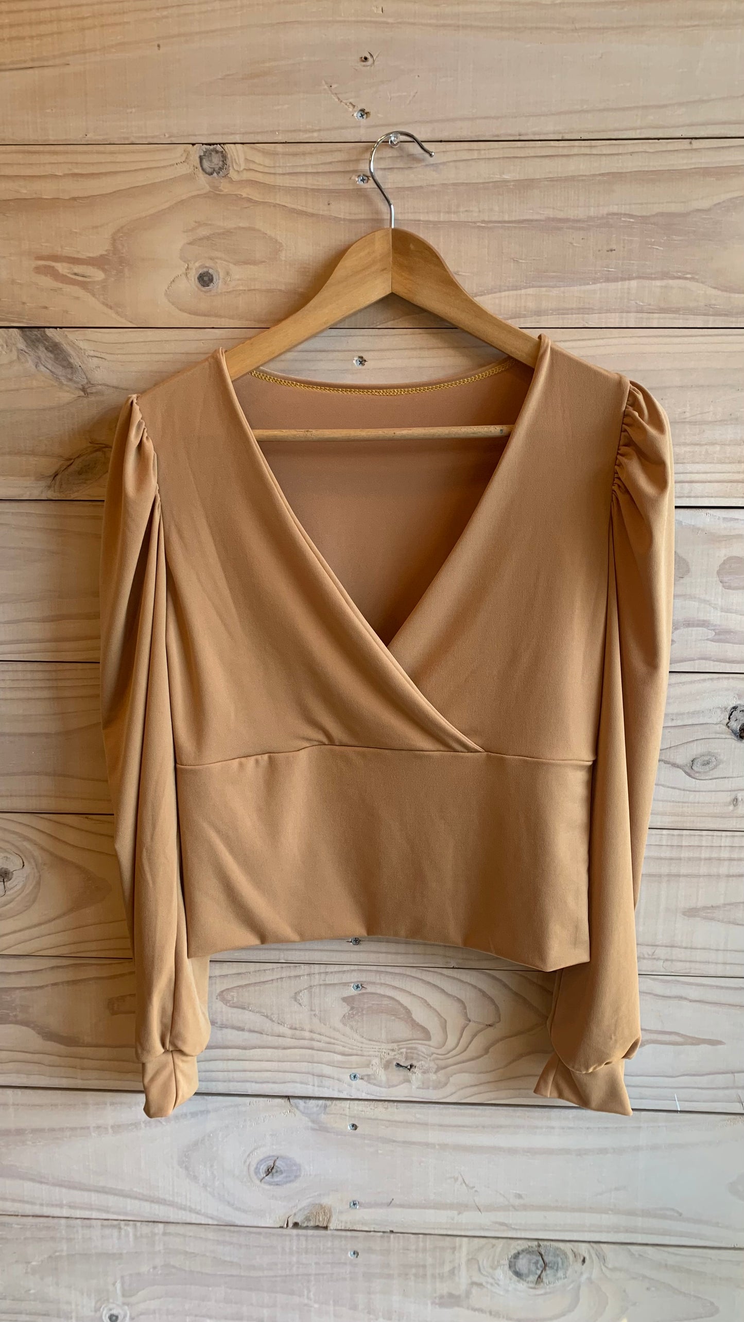 Polera básica, modelo princesa